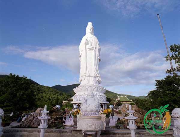 Chùa Linh Ứng Trên Bán Đảo Sơn Trà